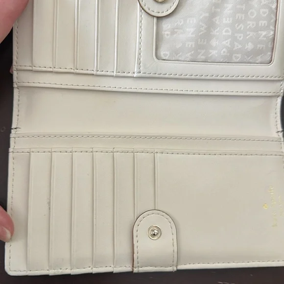 Kate spade ♠️ New York Madison Large Slim Saffiano Leather Bifold Wallet - Picture 7 of 7